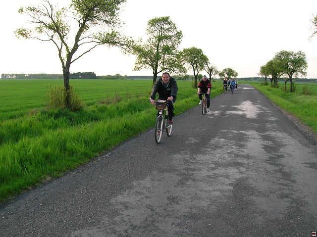 img00027.jpg
