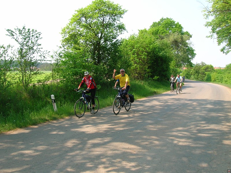img00004.jpg