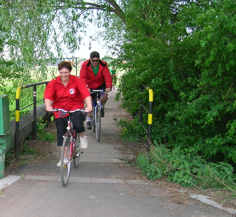 img00016.jpg
