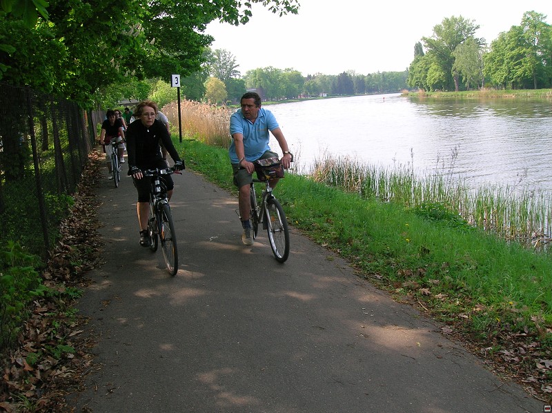 img00023.jpg
