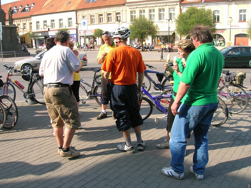 img00028.jpg