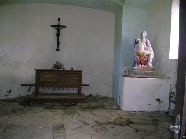 img00012.jpg