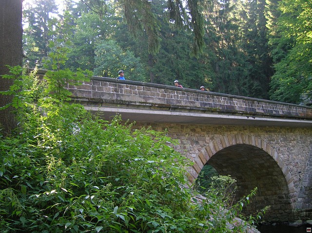 img00014.jpg