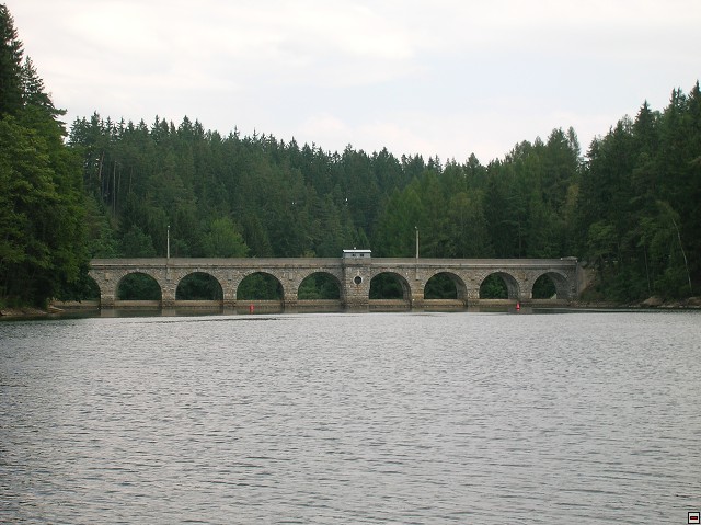 img00071.jpg