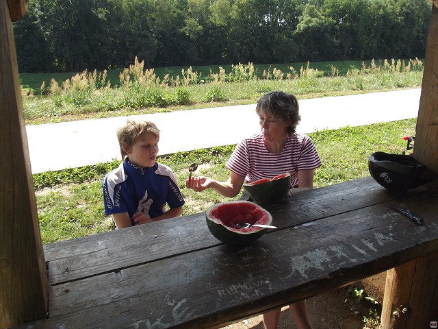 img00033.jpg