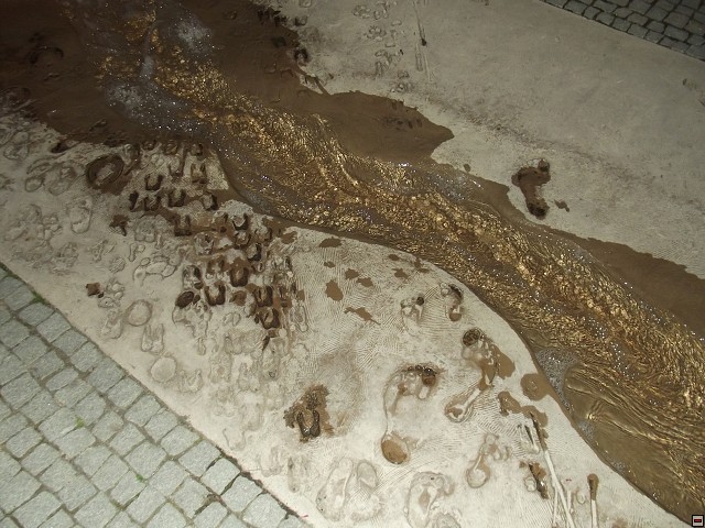 img00047.jpg