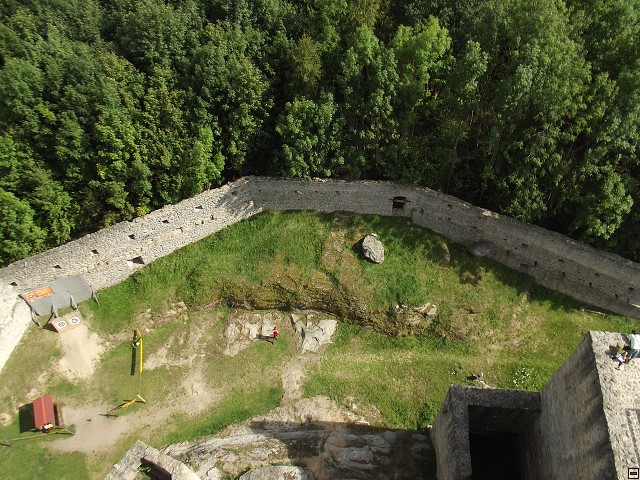 img00167.jpg