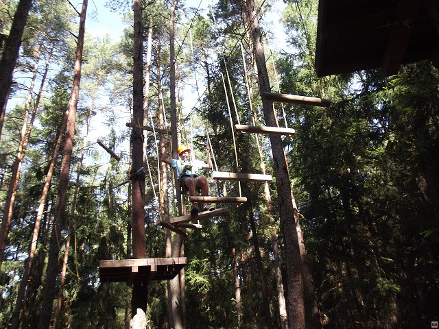 img00199.jpg