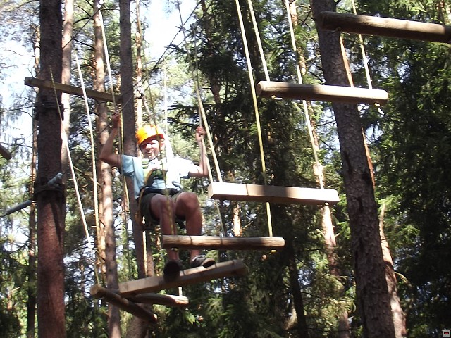 img00201.jpg