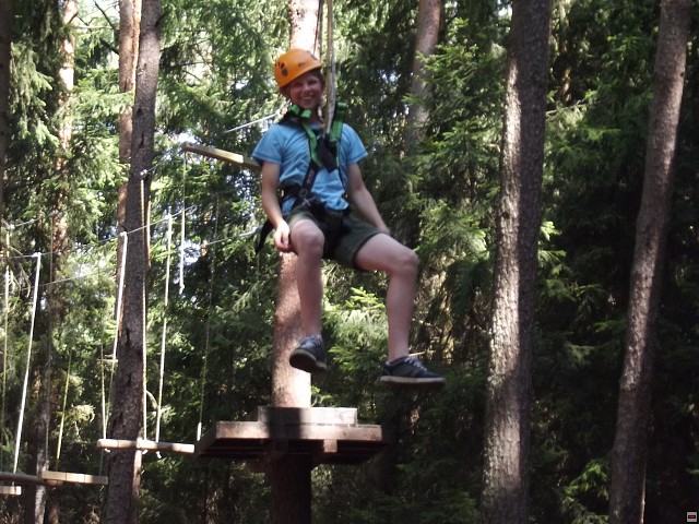 img00205.jpg