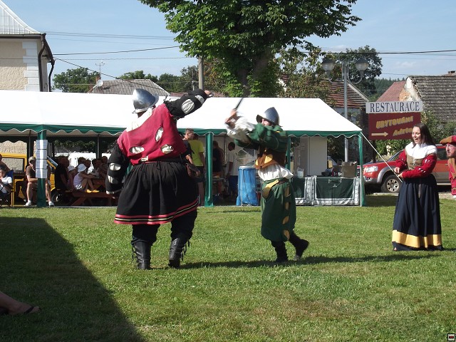 img00246.jpg