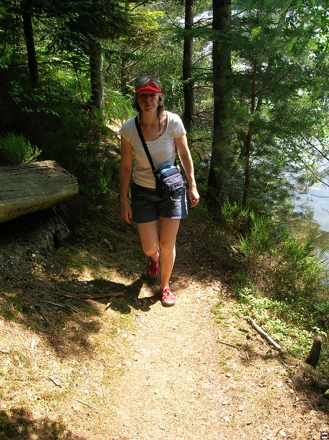 img00028.jpg
