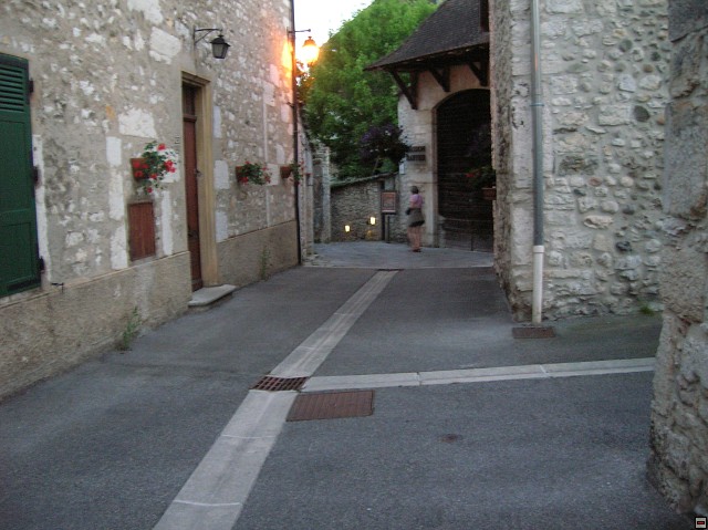 img00042.jpg