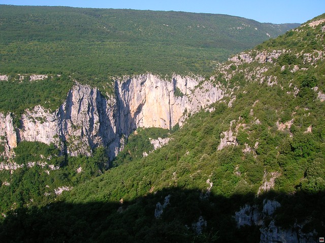 img00085.jpg