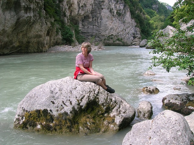 img00101.jpg