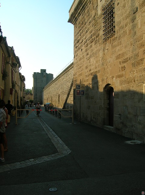img00199.jpg
