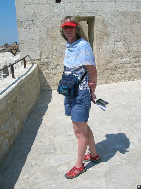 img00210.jpg
