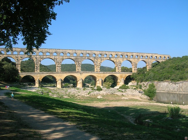 img00243.jpg