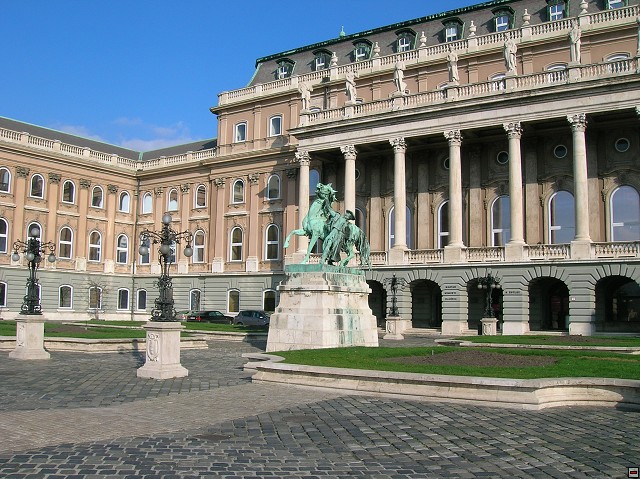 img00025.jpg