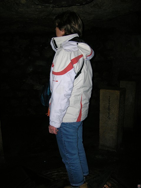 img00048.jpg