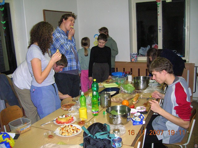 img00004.jpg