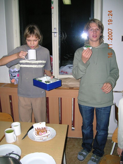img00006.jpg