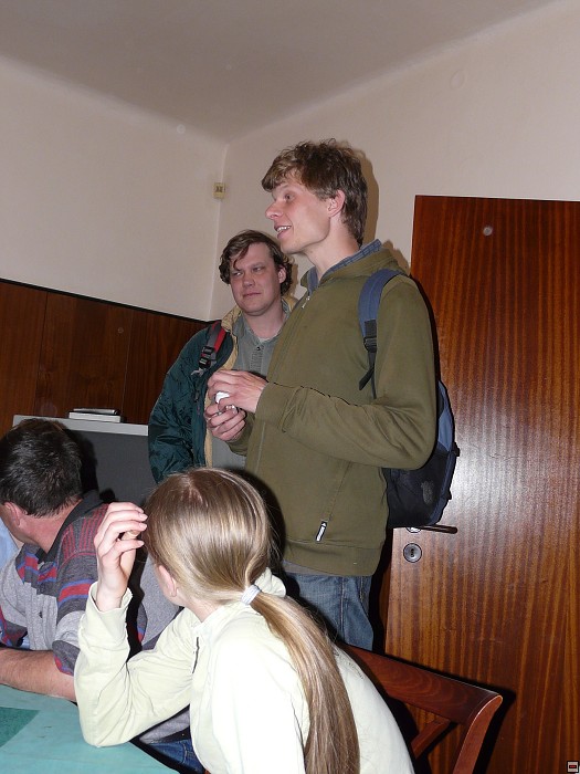 img00207.jpg