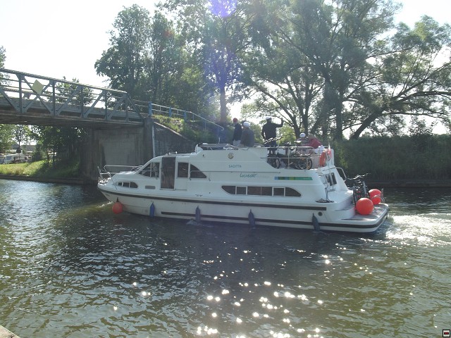img00012.jpg