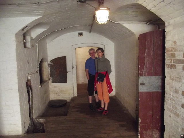 img00060.jpg