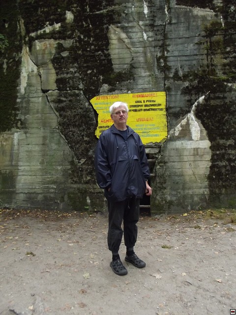 img00141.jpg