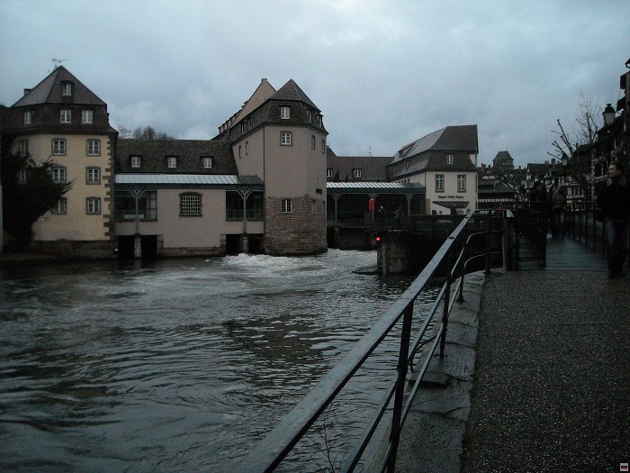 img00007.jpg