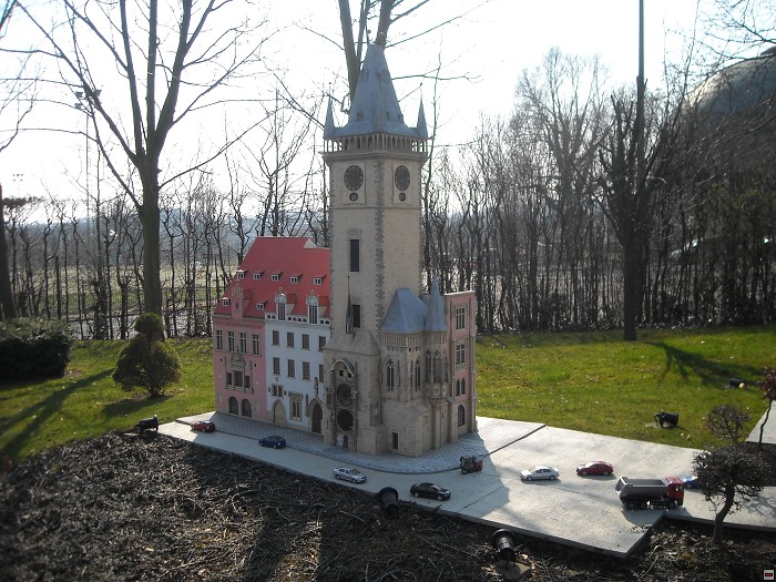 img00122.jpg