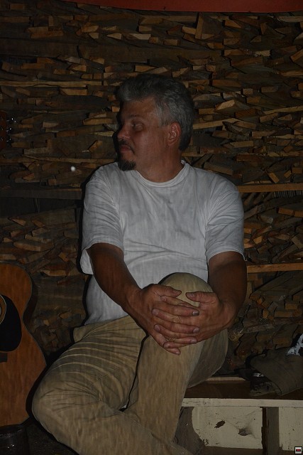 img00136.jpg