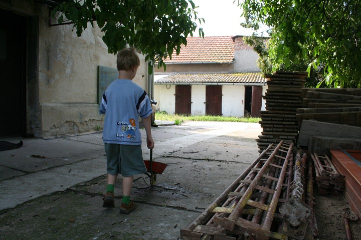 img00073.jpg