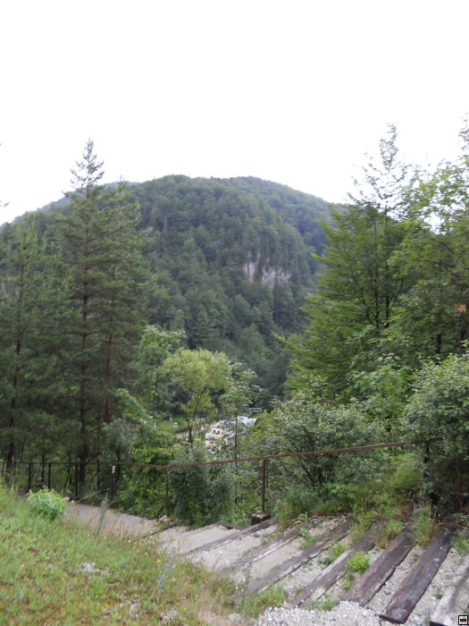 img00013.jpg