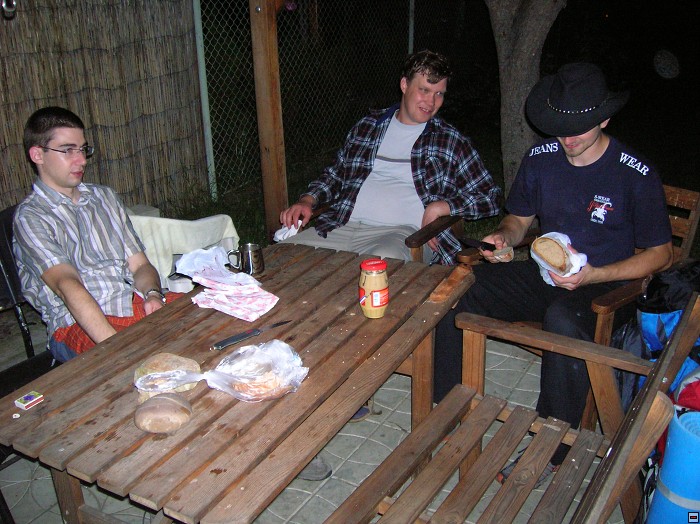 img00002.jpg
