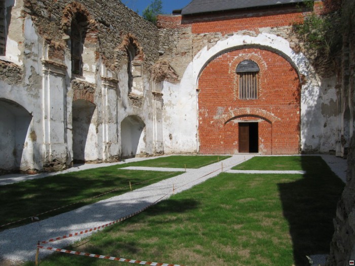 img00074.jpg