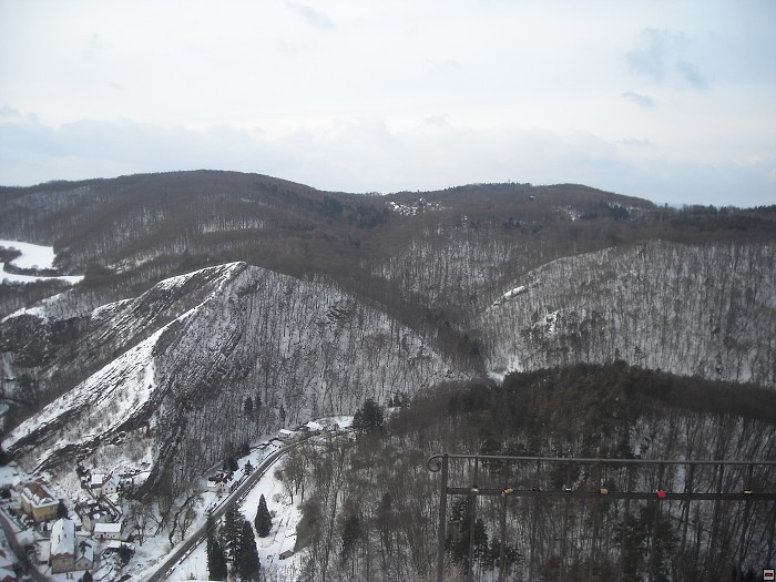 img00017.jpg