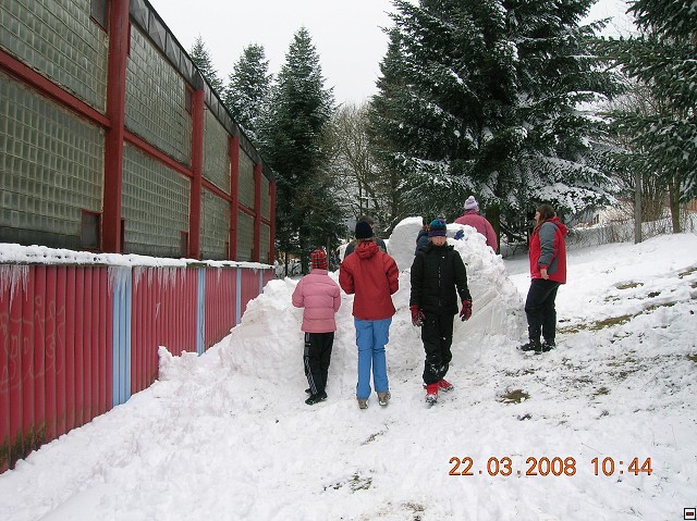 img00111.jpg