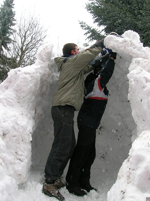 img00137.jpg