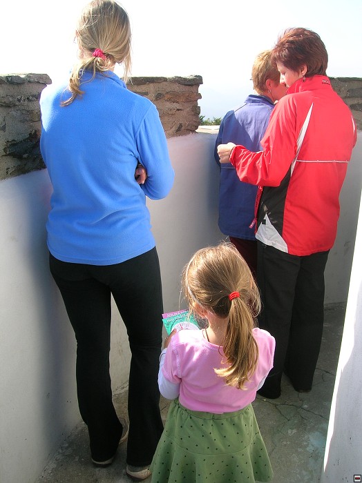 img00025.jpg
