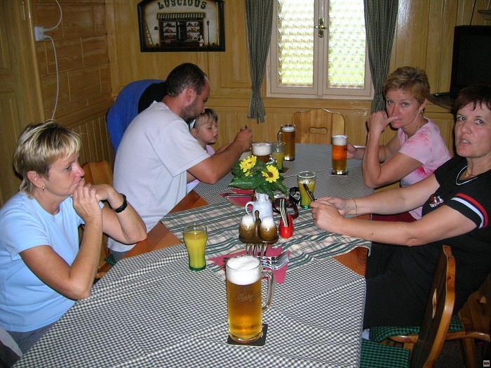 img00027.jpg