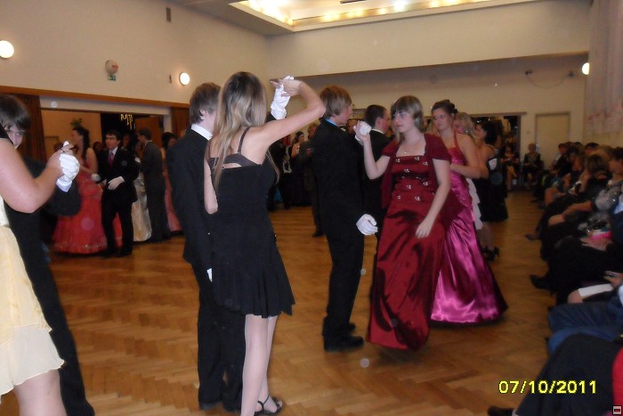 img00009.jpg