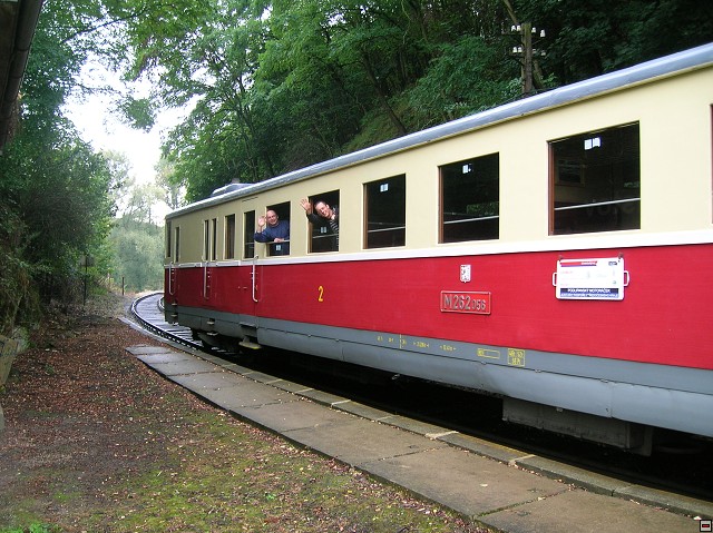 img00006.jpg