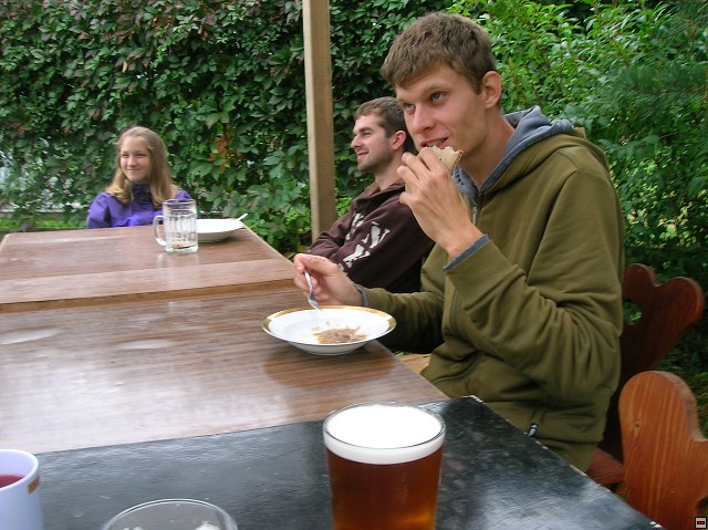 img00017.jpg