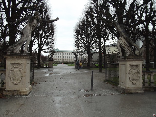 img00006.jpg
