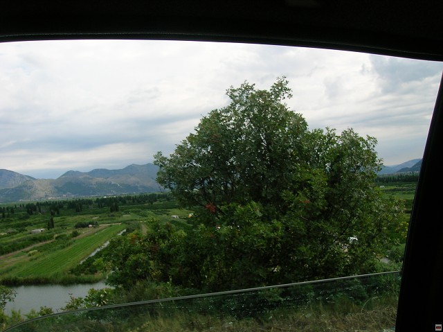 img00015.jpg