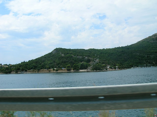 img00030.jpg