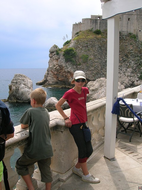 img00049.jpg