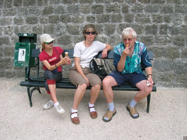 img00052.jpg
